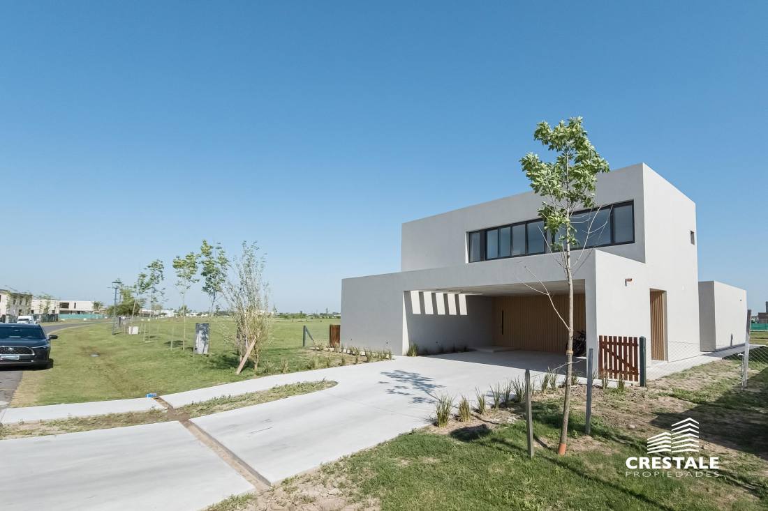 Casa 4 dormitorios en venta Vida Club De Campo, Funes. CHO6772850 Crestale Propiedades