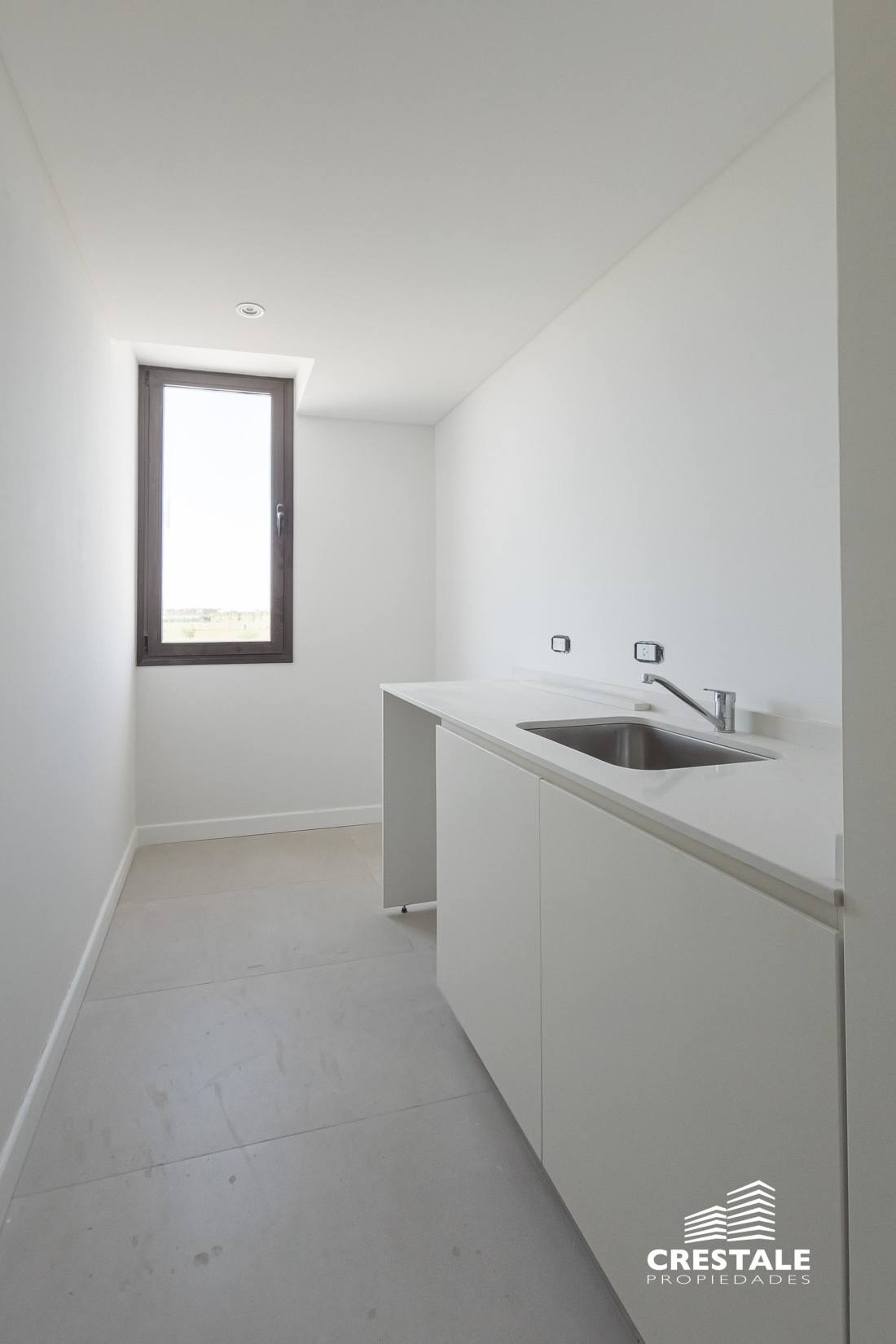 Casa 4 dormitorios en venta Vida Club De Campo, Funes. CHO6772850 Crestale Propiedades