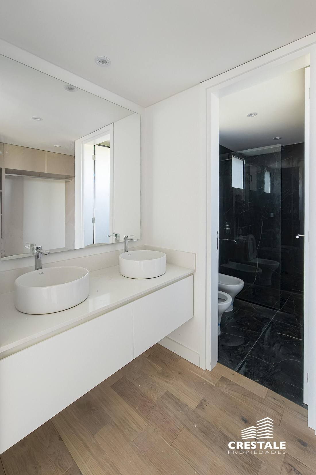 Casa 4 dormitorios en venta Vida Club De Campo, Funes. CHO6772850 Crestale Propiedades