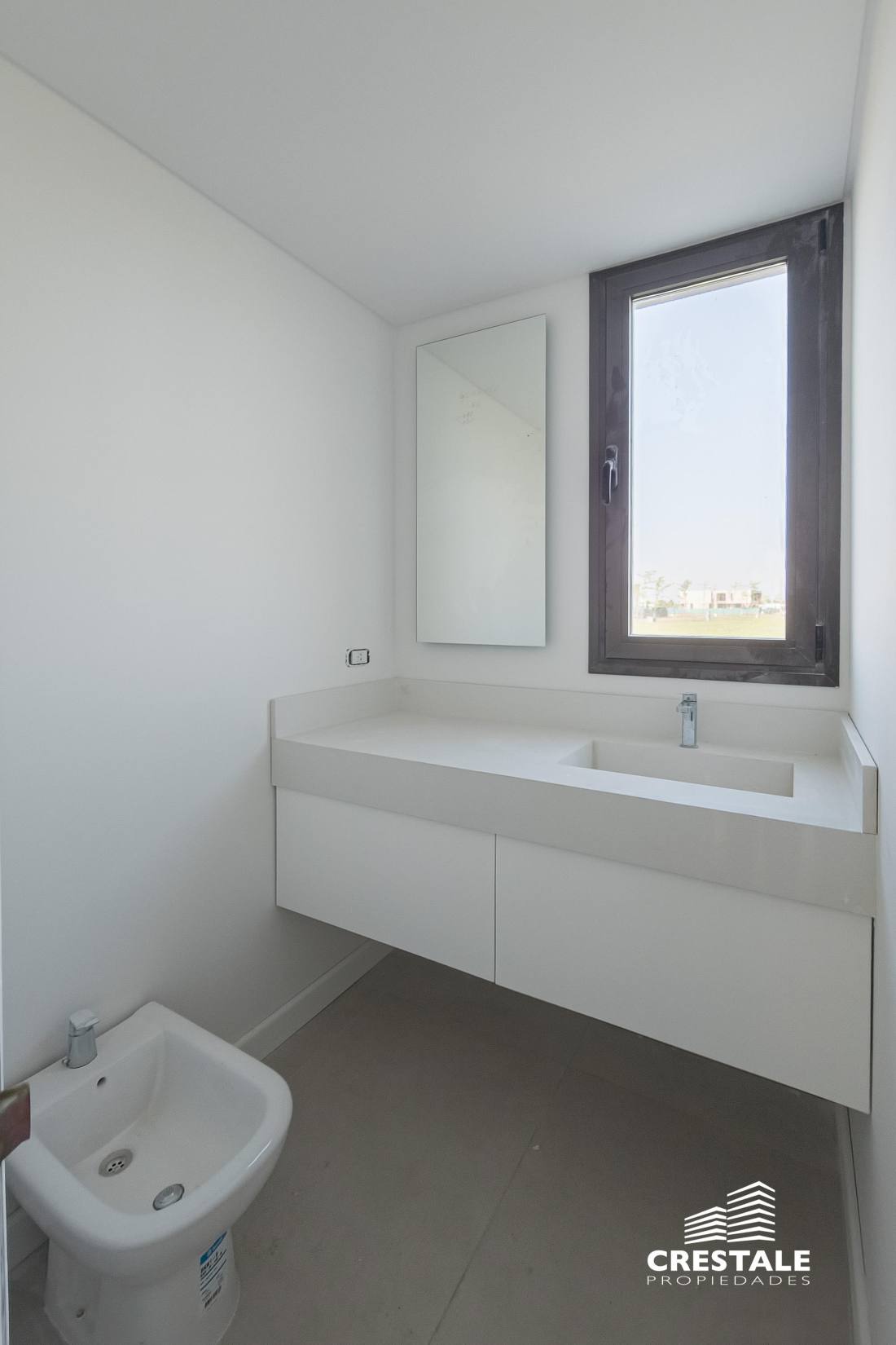 Casa 4 dormitorios en venta Vida Club De Campo, Funes. CHO6772850 Crestale Propiedades