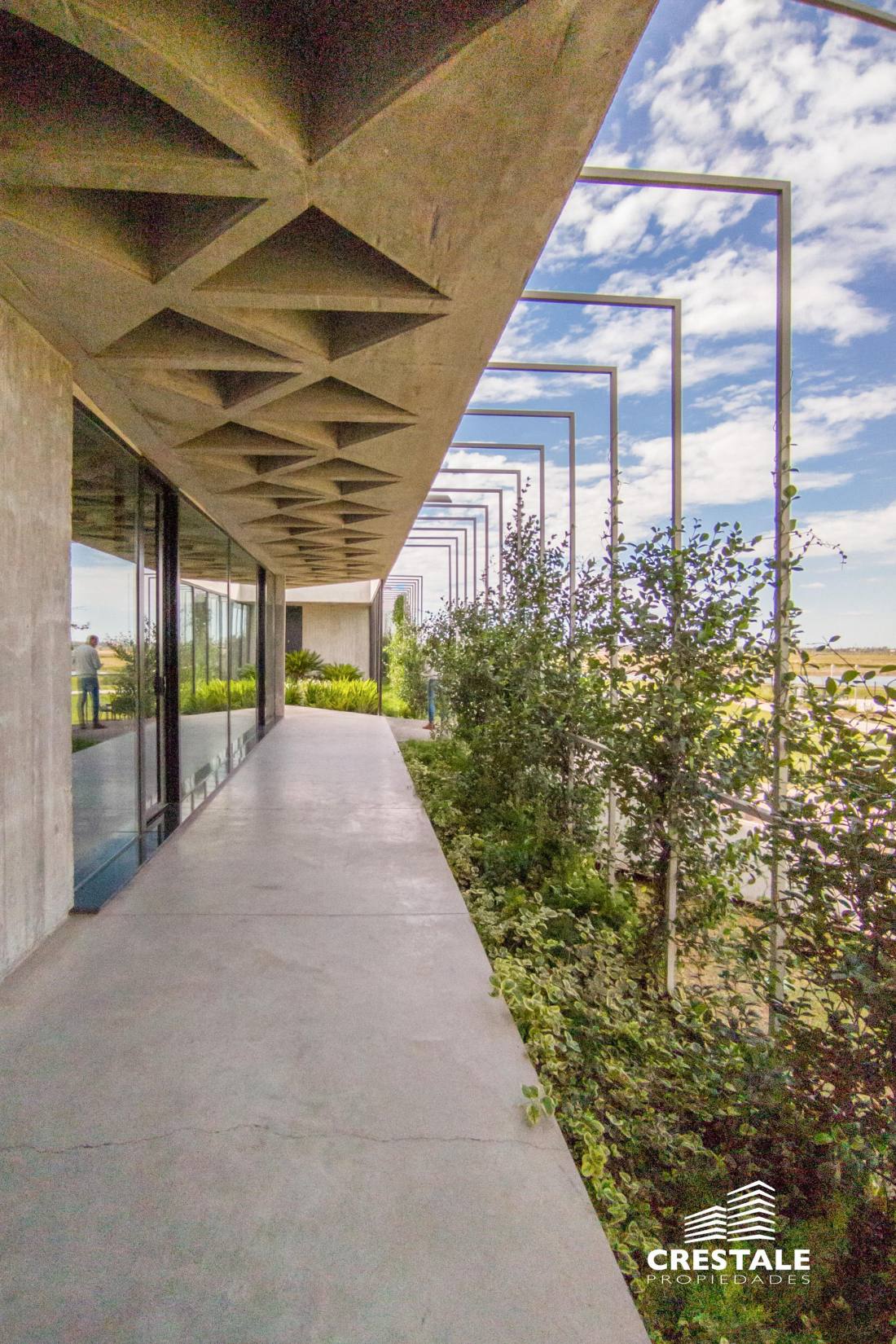 Casa 3 dormitorios en venta Vida Barrio Cerrado, Funes. CHO6788625 Crestale Propiedades