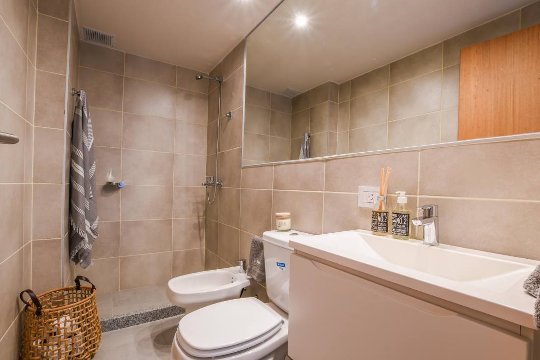 Departamento monoambiente en venta Ph Esmeralda, Granadero Baigorria. CCO44847 HO6806656 Crestale Propiedades