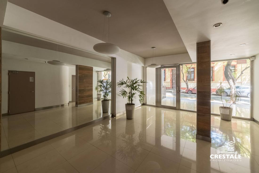 Cochera en venta Salta Y Corrientes, Rosario. CAP6817480 Crestale Propiedades