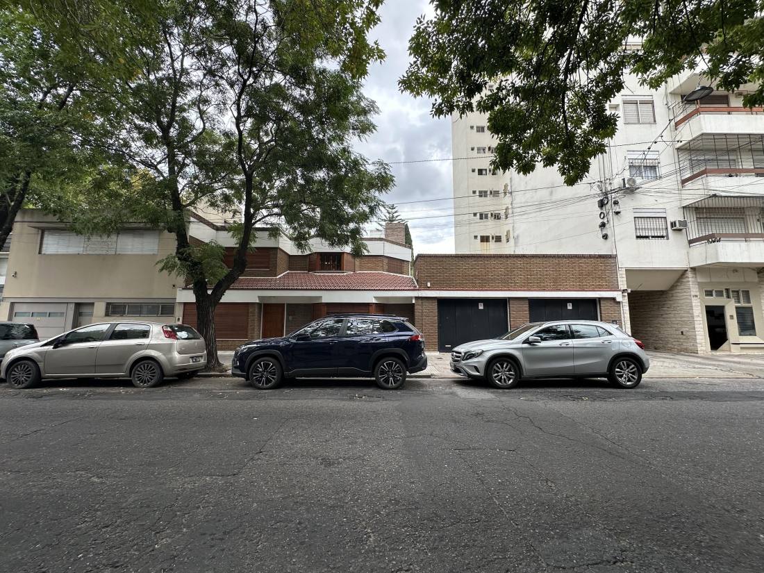 Terreno en venta Montevideo Y Callao, Rosario. CHO6871381 Crestale Propiedades