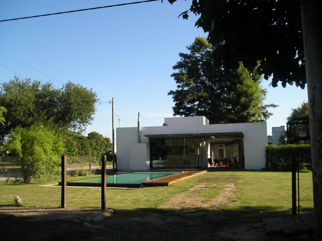 Casa 4 dormitorios en venta San Martin 500 - San Lorenzo, San Lorenzo. CHO6923514 Crestale Propiedades