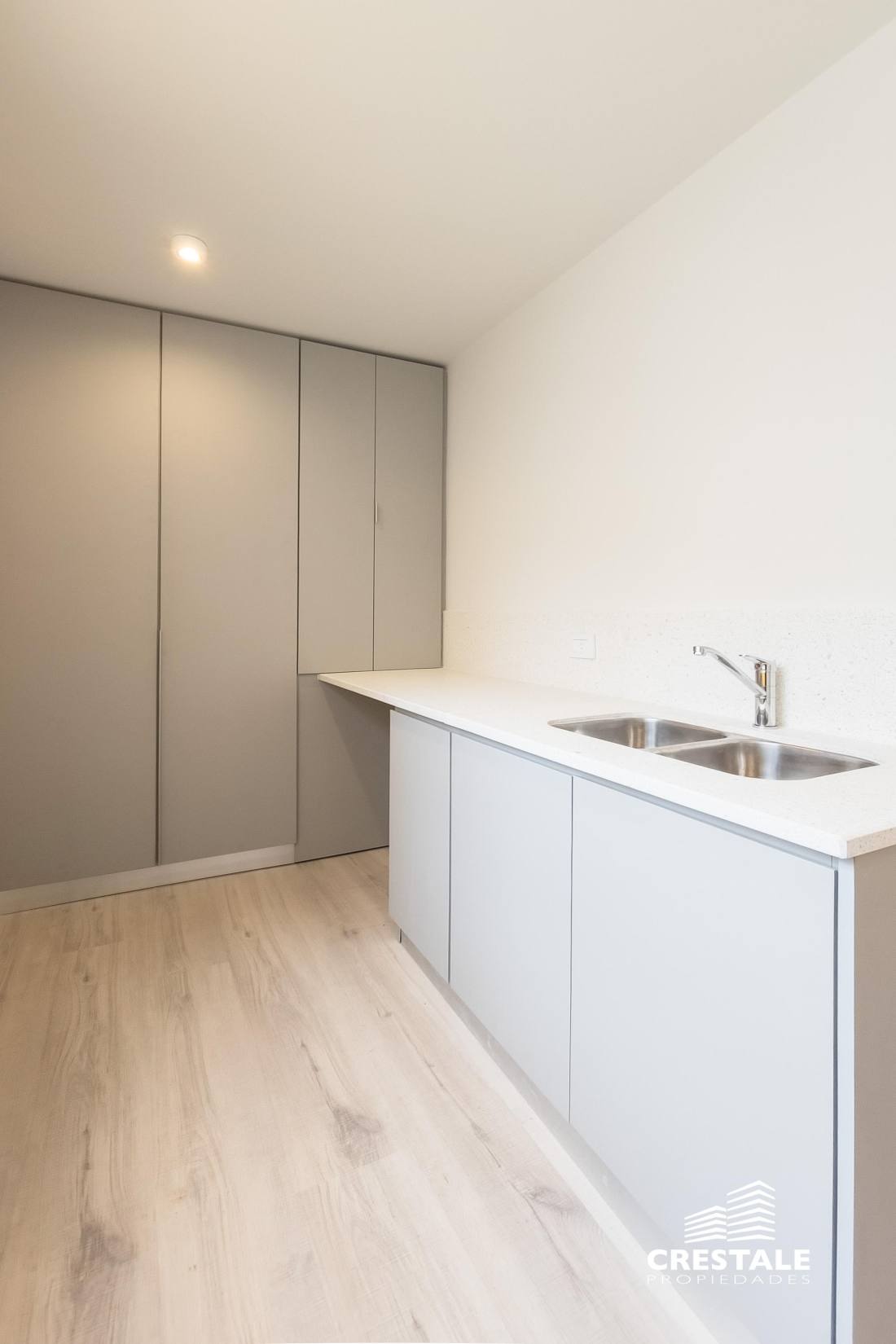 Casa 3 dormitorios en venta Ricchieri Y Urquiza, Rosario. CHO6977150 Crestale Propiedades