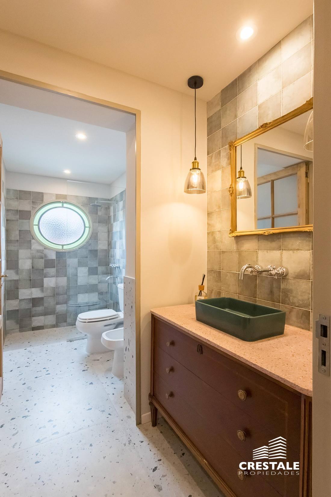 Casa 3 dormitorios en venta Ricchieri Y Urquiza, Rosario. CHO6977150 Crestale Propiedades