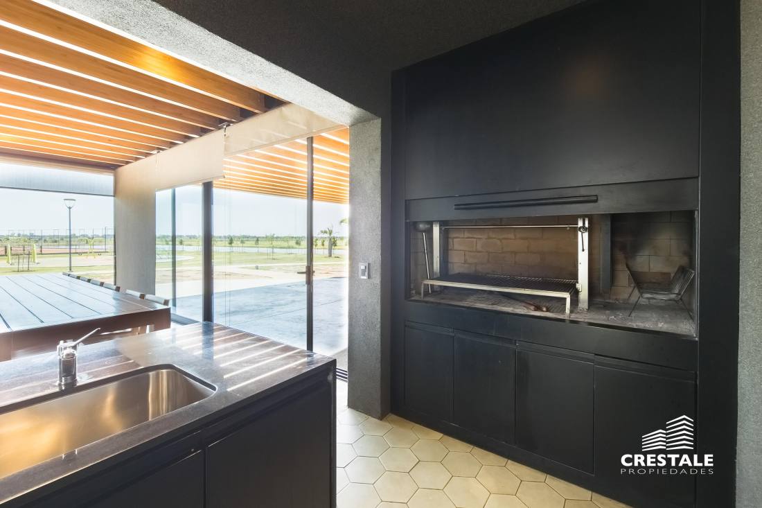 Casa 4 dormitorios en venta Vida Club De Campo, Funes. CHO7005917 Crestale Propiedades