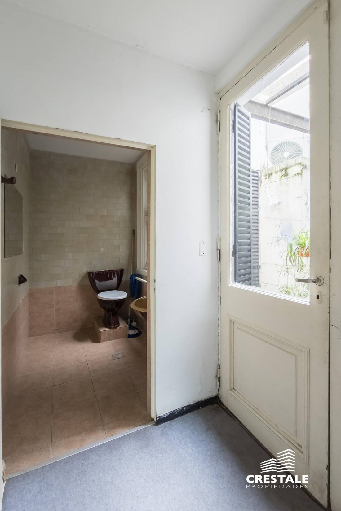 Local en venta Santa Fe Y Maipú, Rosario. CLO7037374 Crestale Propiedades