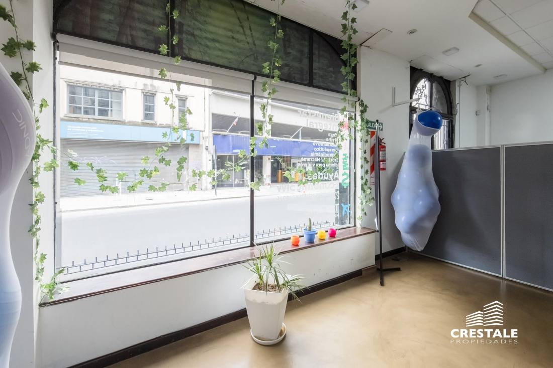 Local en venta Santa Fe Y Maipú, Rosario. CLO7037374 Crestale Propiedades