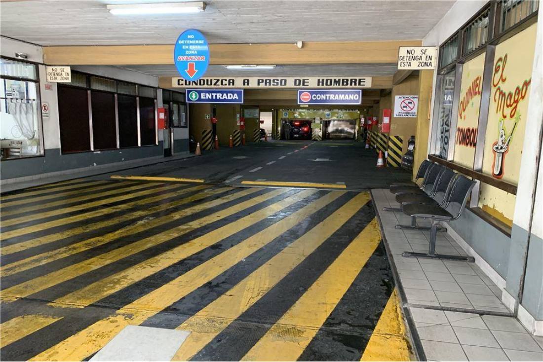 Cochera en venta San Lorenzo Y San Martin, Rosario. CPL39335 GA7043071 Crestale Propiedades