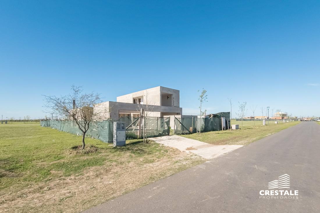 Casa 3 dormitorios en venta Vida Club De Campo, Funes. CHO7066998 Crestale Propiedades