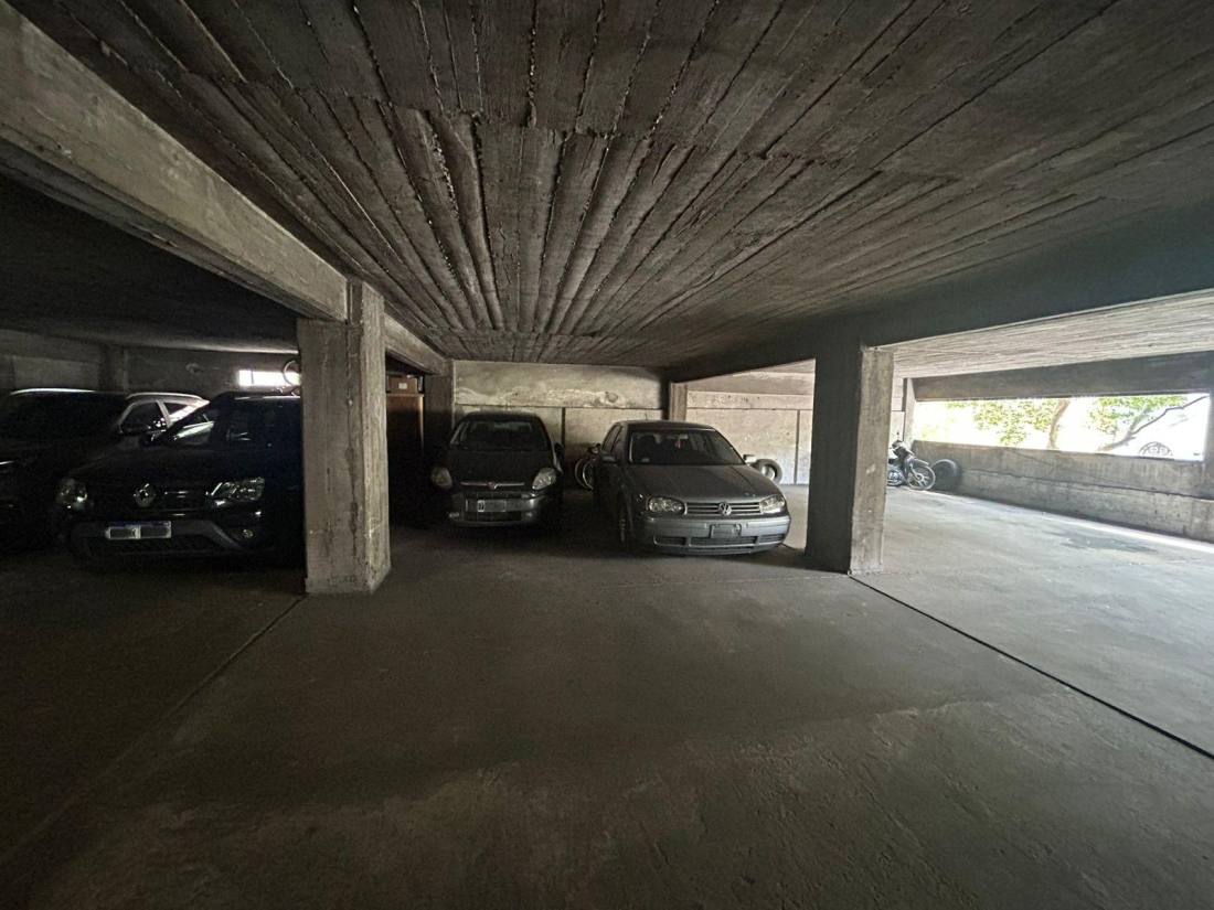 Cochera en venta Laprida Y 3 De Febrero, Rosario. CGA7175709 Crestale Propiedades