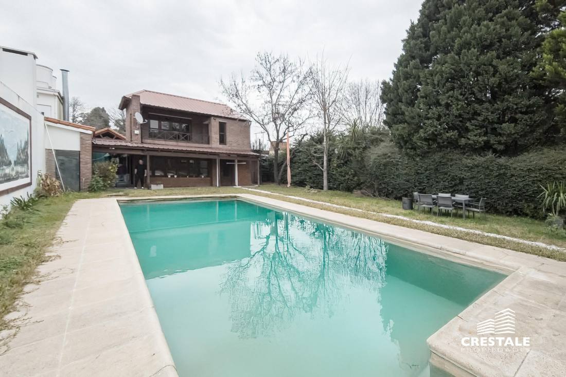 Casa 4 dormitorios en venta Morrison 7600, Rosario. CHO7213318 Crestale Propiedades