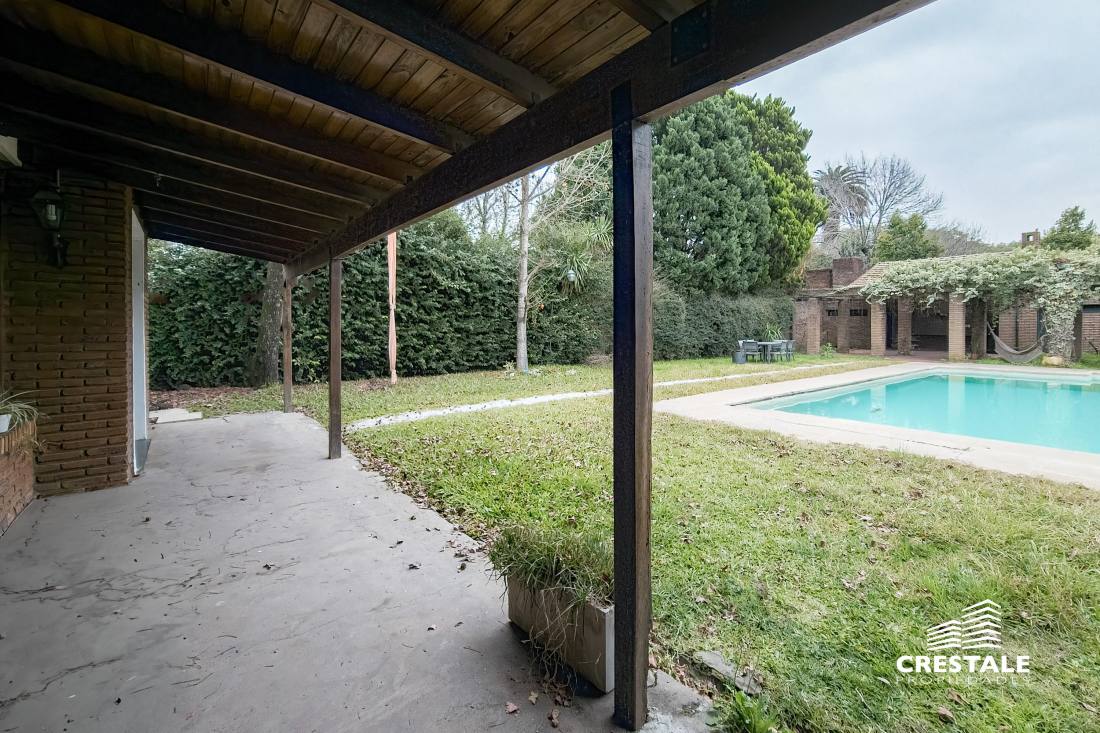 Casa 4 dormitorios en venta Morrison 7600, Rosario. CHO7213318 Crestale Propiedades