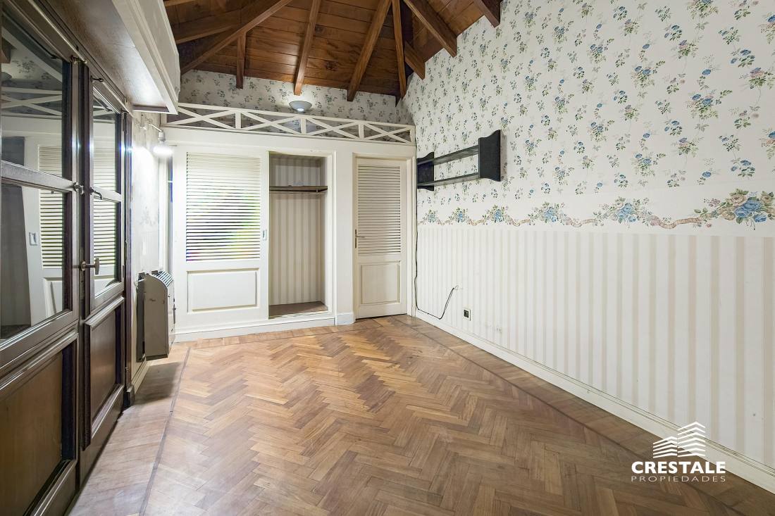 Casa 4 dormitorios en venta Morrison 7600, Rosario. CHO7213318 Crestale Propiedades