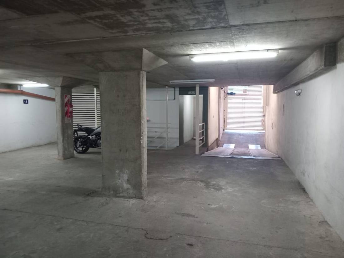 Cochera en venta Cafferata 1400, Rosario. CGA7295719 Crestale Propiedades