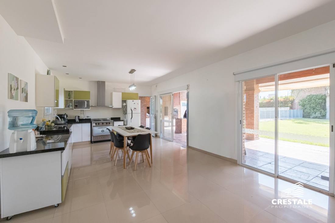 Casa monoambiente en venta Cantegril - El Mortero Y Leloir, Funes. CHO7475996 Crestale Propiedades