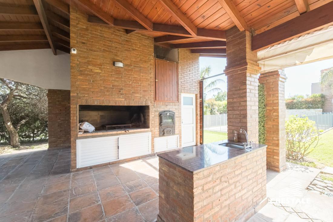 Casa monoambiente en venta Cantegril - El Mortero Y Leloir, Funes. CHO7475996 Crestale Propiedades