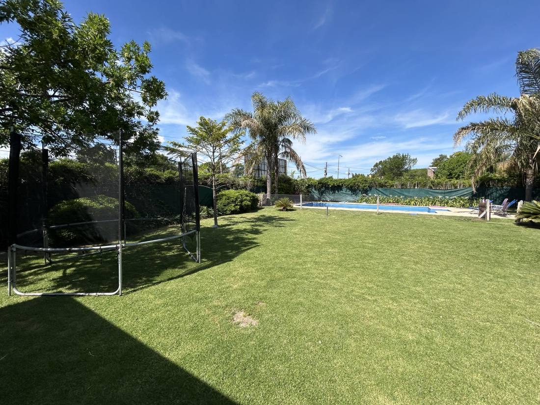 Casa 3 dormitorios en venta Zuloaga 1700, Funes. CHO7501981 Crestale Propiedades