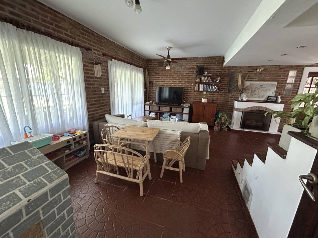 Casa 3 dormitorios en venta Zuloaga 1700, Funes. CHO7501981 Crestale Propiedades