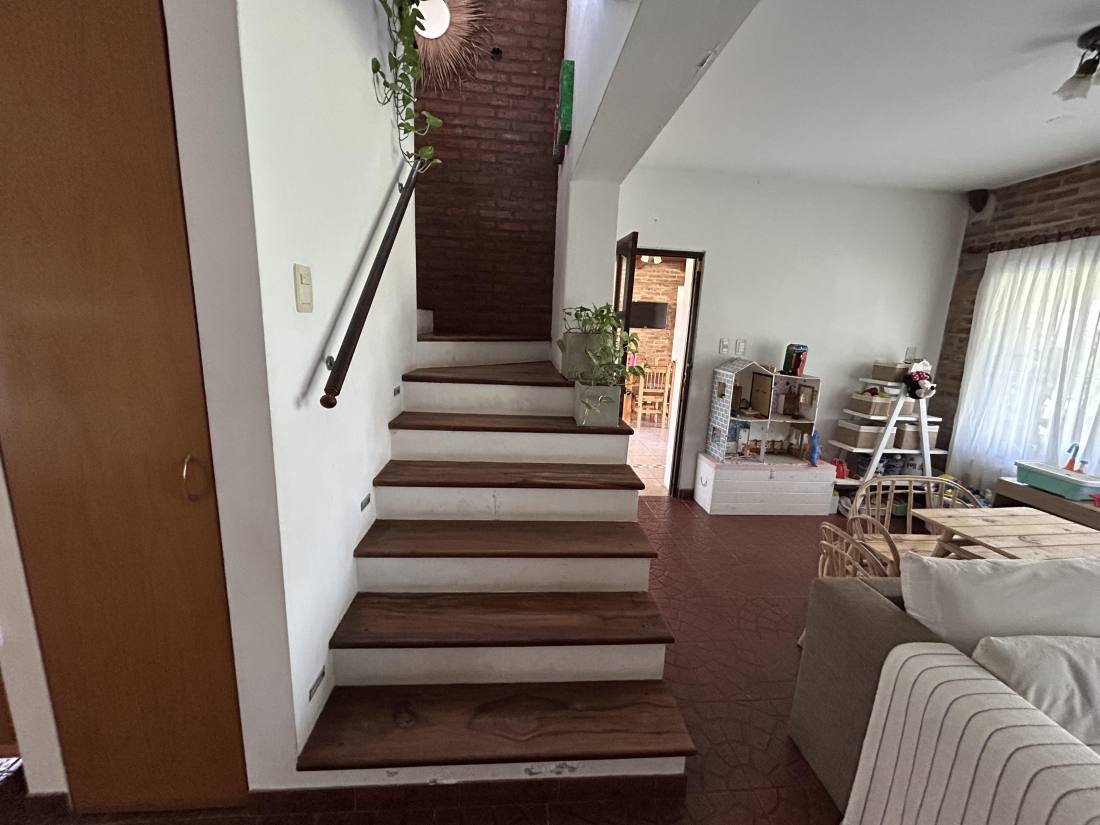 Casa 3 dormitorios en venta Zuloaga 1700, Funes. CHO7501981 Crestale Propiedades