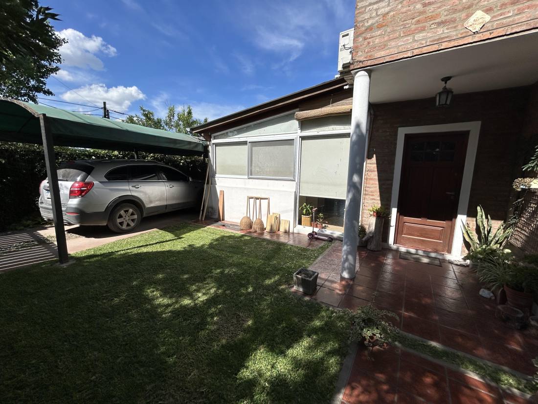 Casa 3 dormitorios en venta Zuloaga 1700, Funes. CHO7501981 Crestale Propiedades