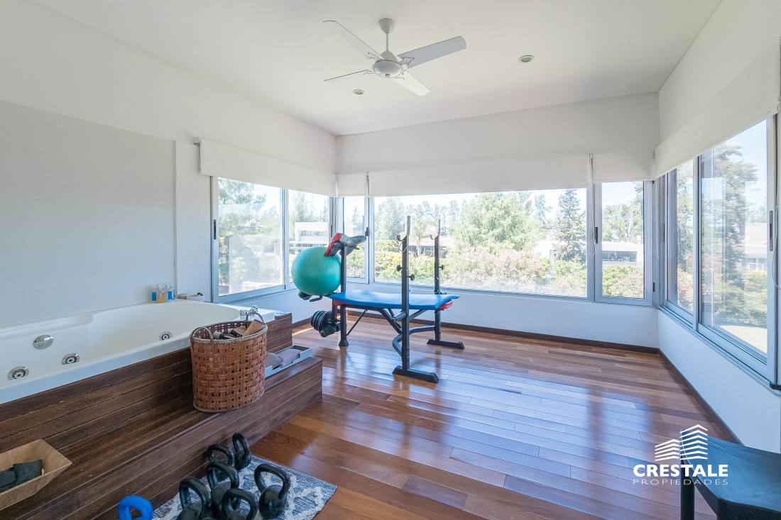 Casa 3 dormitorios en venta Aldea Country Golf Rosario, Rosario. CHO7529683 Crestale Propiedades