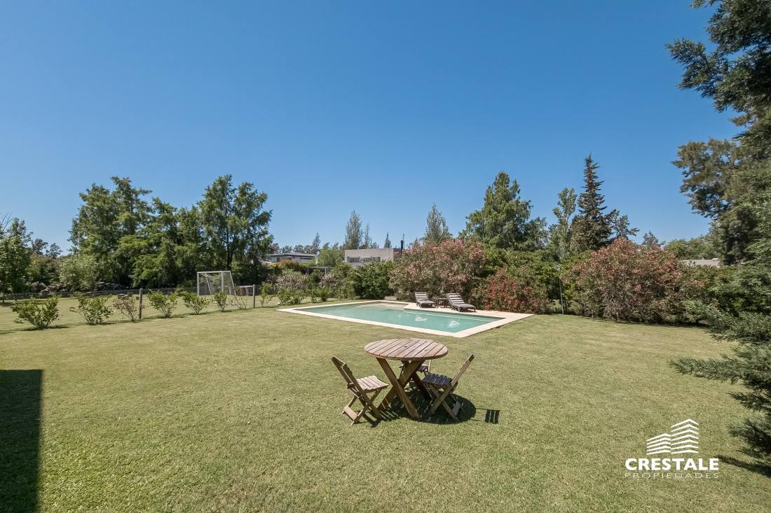 Casa 3 dormitorios en venta Aldea Country Golf Rosario, Rosario. CHO7529683 Crestale Propiedades