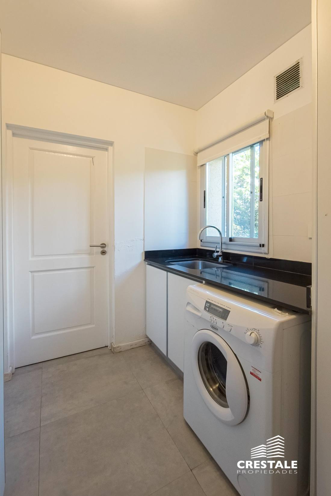 Casa 3 dormitorios en venta Aldea Country Golf Rosario, Rosario. CHO7529683 Crestale Propiedades