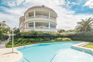 cochera en venta Rosario Alberdi, Oasis del Yacht - José Hernández 1200