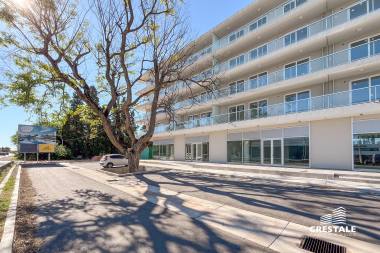 local en venta Rosario Aldea Fisherton, ÚNICO GOLF - Av. Eva Perón y Ugarteche