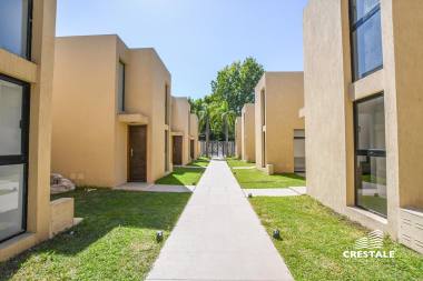 casa 2 dormitorios en venta Rosario Fisherton, Sarratea y Brassey