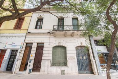 casa 3 dormitorios en venta Rosario Martin, Av. Pellegrini 800