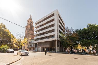 departamento 3 dormitorios en venta Rosario República de la Sexta, Colon 1800