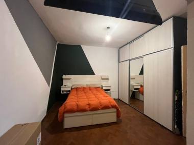 departamento de pasillo 2 dormitorios en venta Rosario Martin, Buenos Aires 1300
