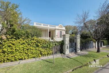 casa 5 dormitorios en venta Rosario Alberdi, Dr. Vila 200