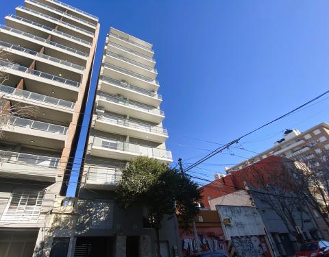 Departamento 2 dormitorios en venta Mendoza Y Riccheri, Rosario. CBU22259 AP2143822 Crestale Propiedades