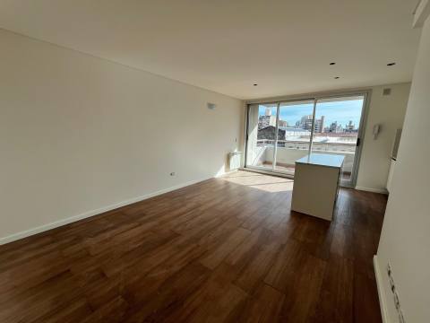 Departamento 1 dormitorio en venta Roca 100, Rosario. CBU46487 AP4671762 Crestale Propiedades