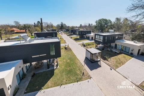 Casa 2 dormitorios en venta Condo Funes, Funes. CCO52582 HO5532156 Crestale Propiedades