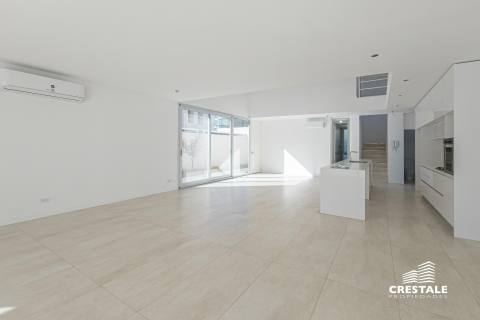 Casa 3 dormitorios en venta Fisherton - Azcuénaga 8600, Rosario. CCO62911 HO6902188 Crestale Propiedades