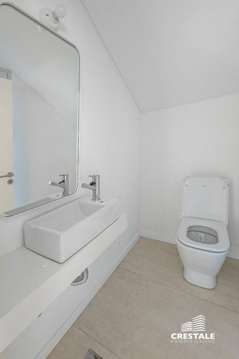 Casa 3 dormitorios en venta Fisherton - Azcuénaga 8600, Rosario. CCO62911 HO6902188 Crestale Propiedades