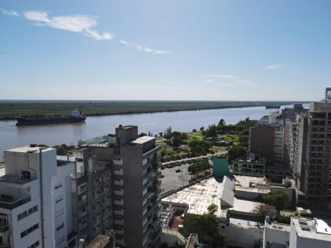 Departamento 2 dormitorios en venta Rosario, Balcarce y Río. CBU48167 AP4864336 Crestale Propiedades