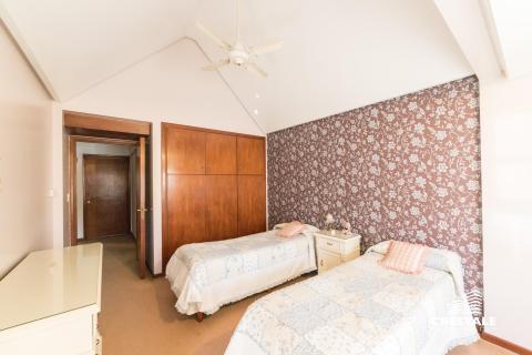 Casa 4 dormitorios en venta Rosario, Acevedo 600. CHO5153983 Crestale Propiedades