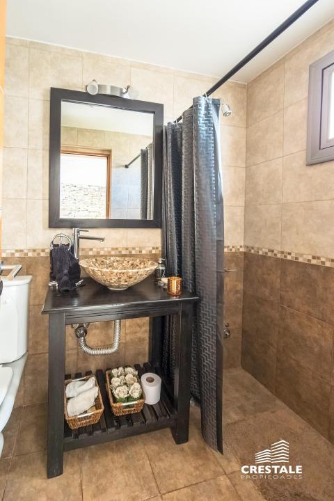 Casa 5 dormitorios en venta Kentucky Club De Campo, Funes. CHO2097585 Crestale Propiedades