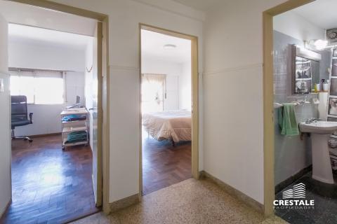 Departamento 2 dormitorios en venta Rosario, Bv. Oroño y Salta. CBU39992 AP5263225 Crestale Propiedades