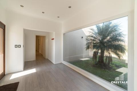 Casa 4 dormitorios en venta San Sebastián, Funes. CHO5163239 Crestale Propiedades