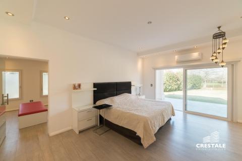 Casa 4 dormitorios en venta San Sebastián, Funes. CHO5163239 Crestale Propiedades
