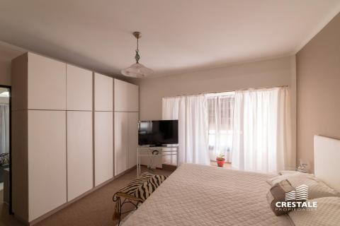 Casa 3 dormitorios en venta Rosario, Zelaya 1200. CHO4591199 Crestale Propiedades