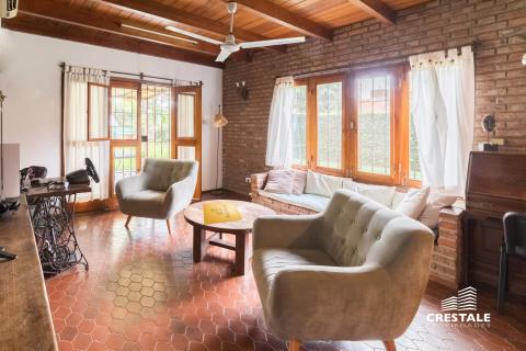 Casa 3 dormitorios en venta Rosario, French 8500. CHO4323966 Crestale Propiedades